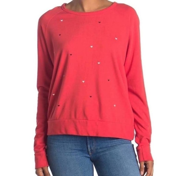 Sundry Tops - Sundry Red Hearts Raglan Valentine Sweatshirt